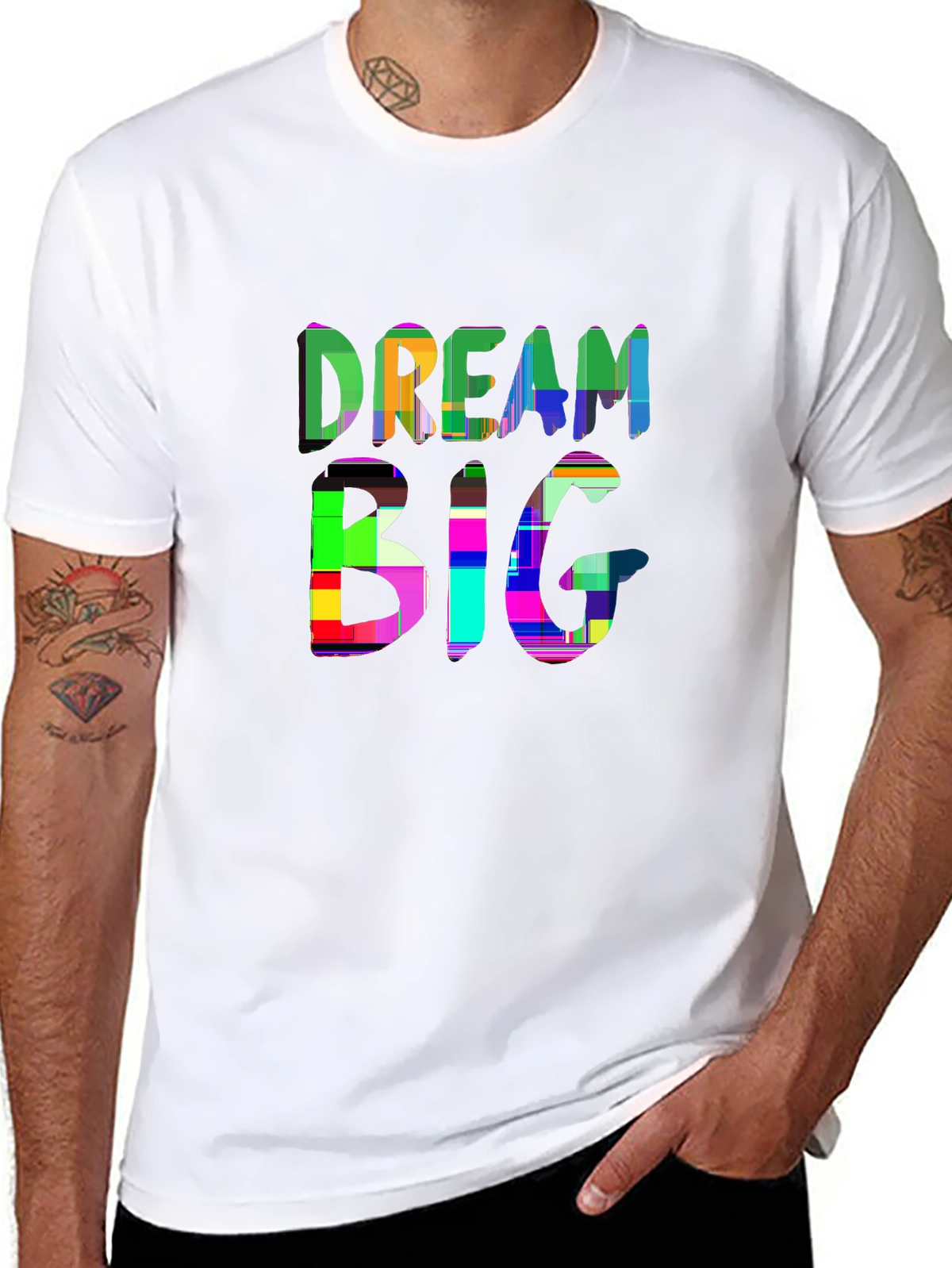 Minimal Statement Tee – Sans-serif 'DREAM BIG'