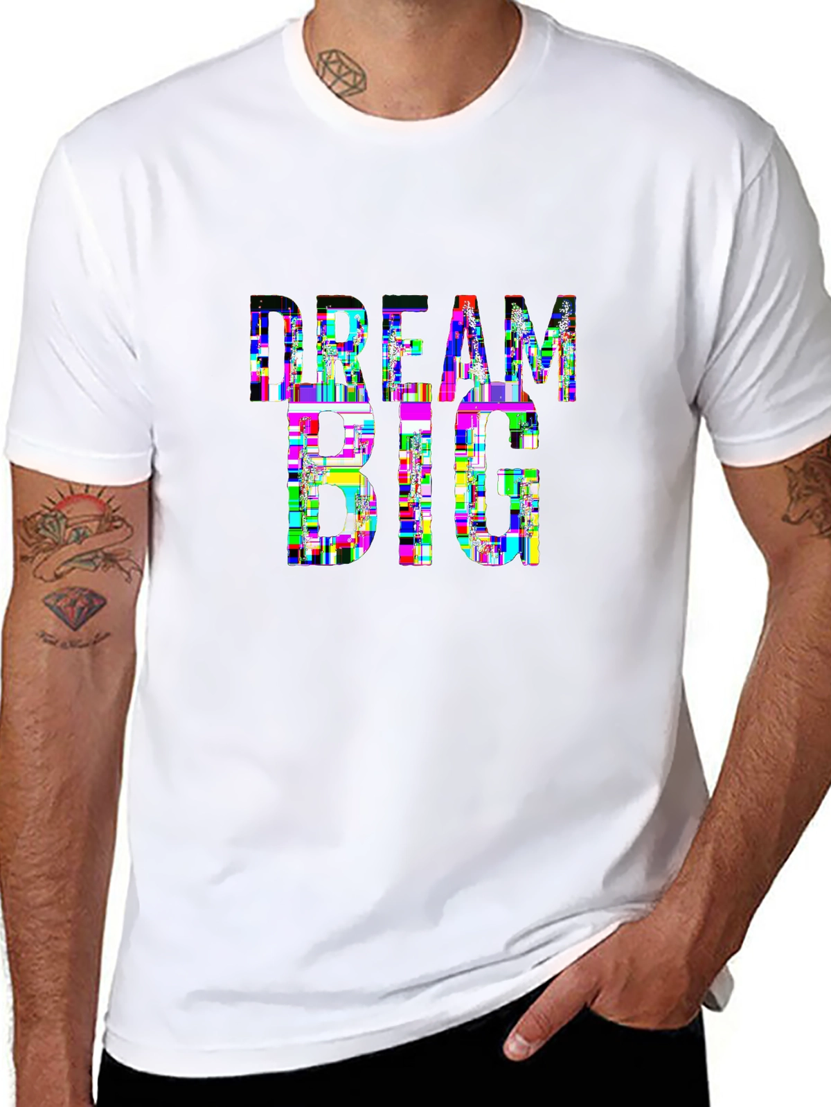 Minimal Statement Tee – Sans-serif 'DREAM BIG'