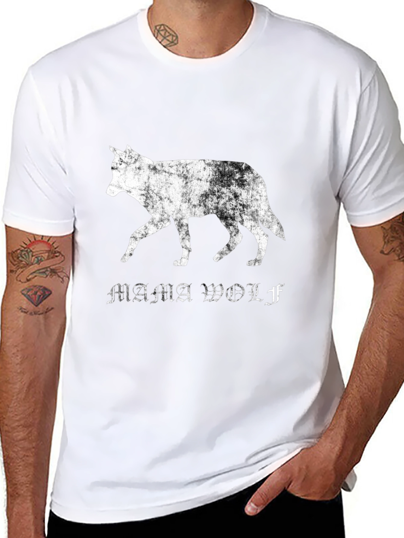 Mama Wolf Graphic T-Shirt