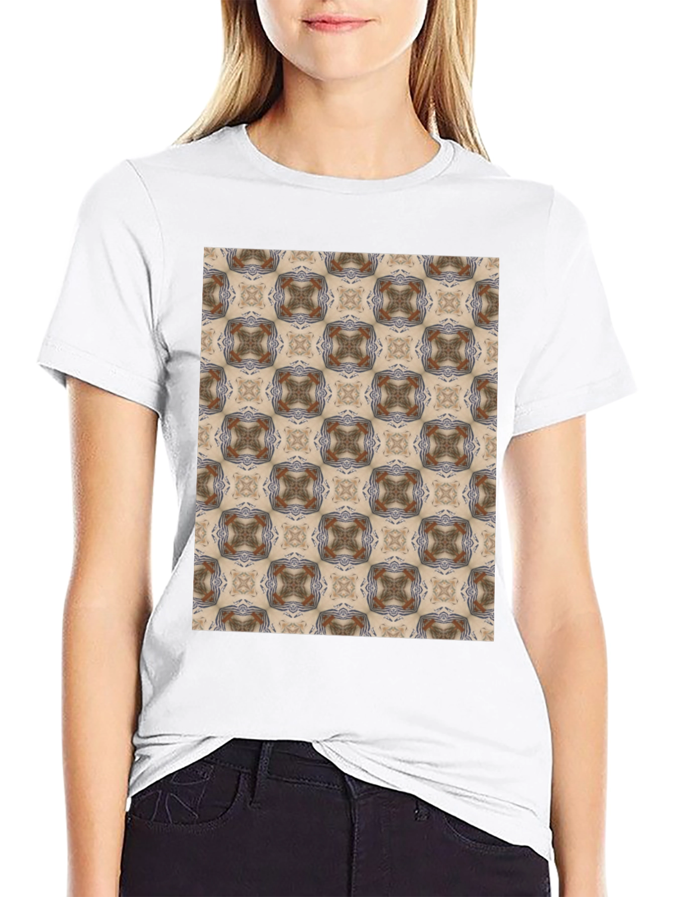 Geometric Pattern T-Shirt - Modern Style