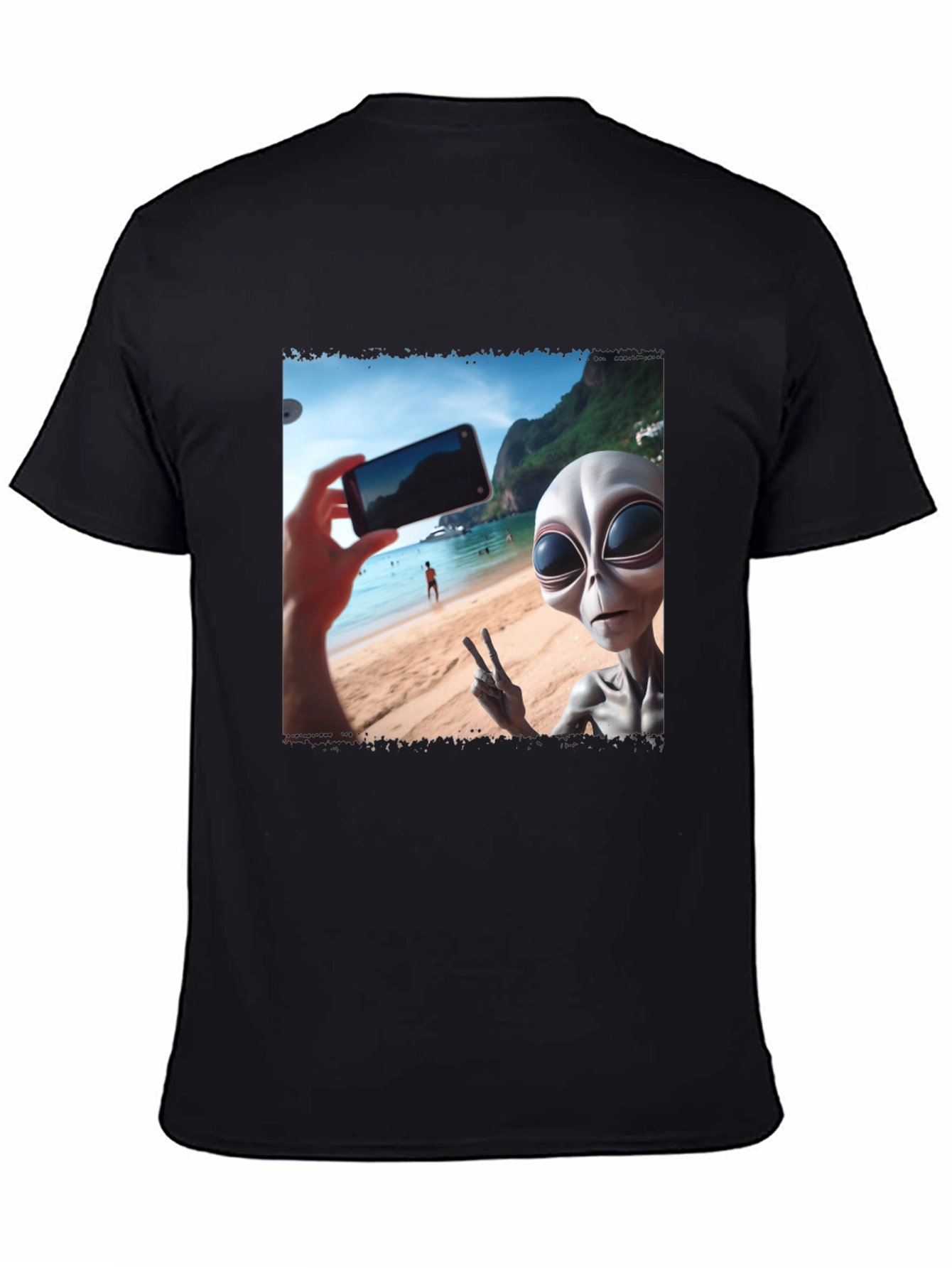 Alien Selfie T-Shirt - Beach Vacation