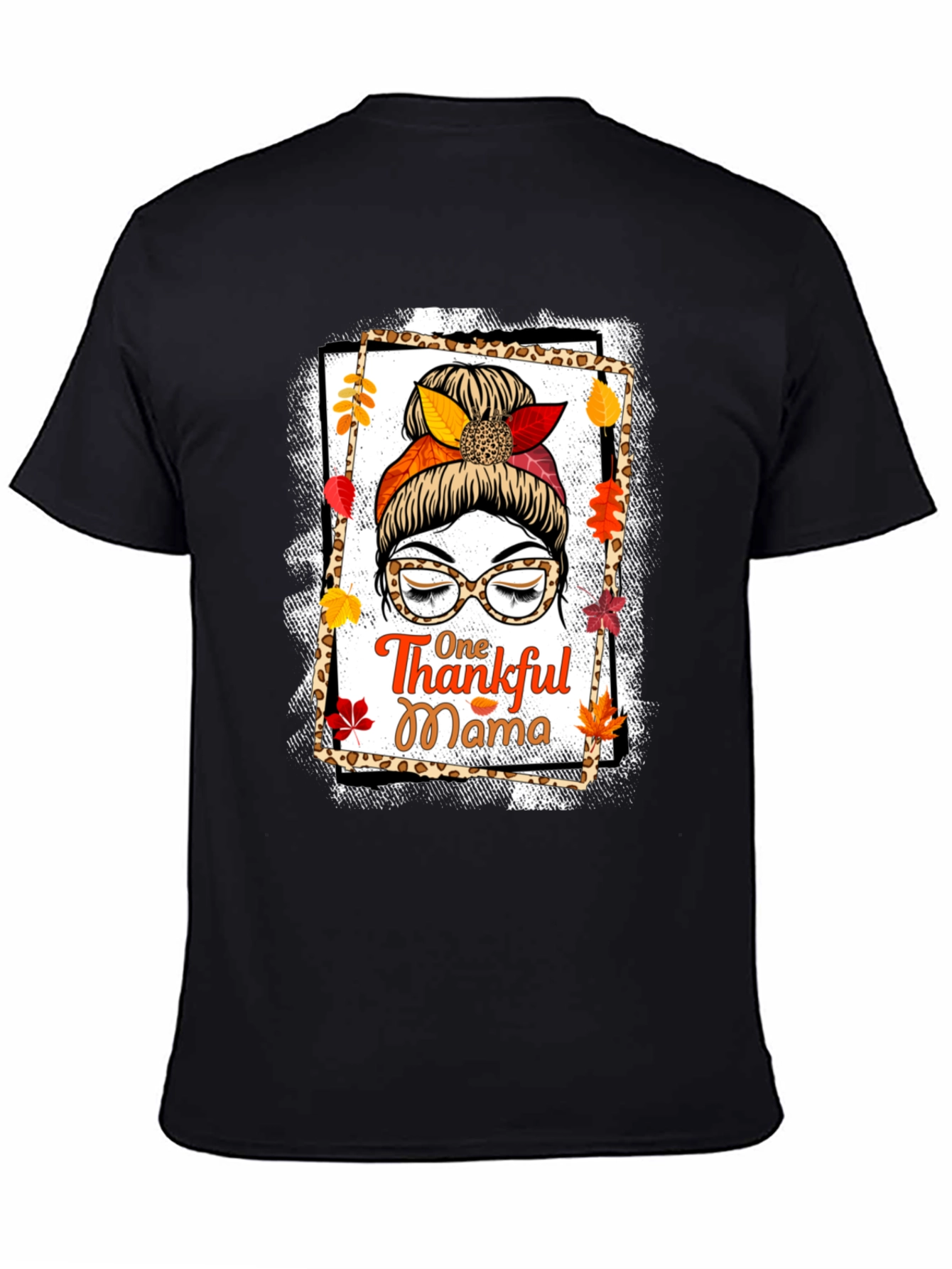 One Thankful Mama Graphic T-Shirt