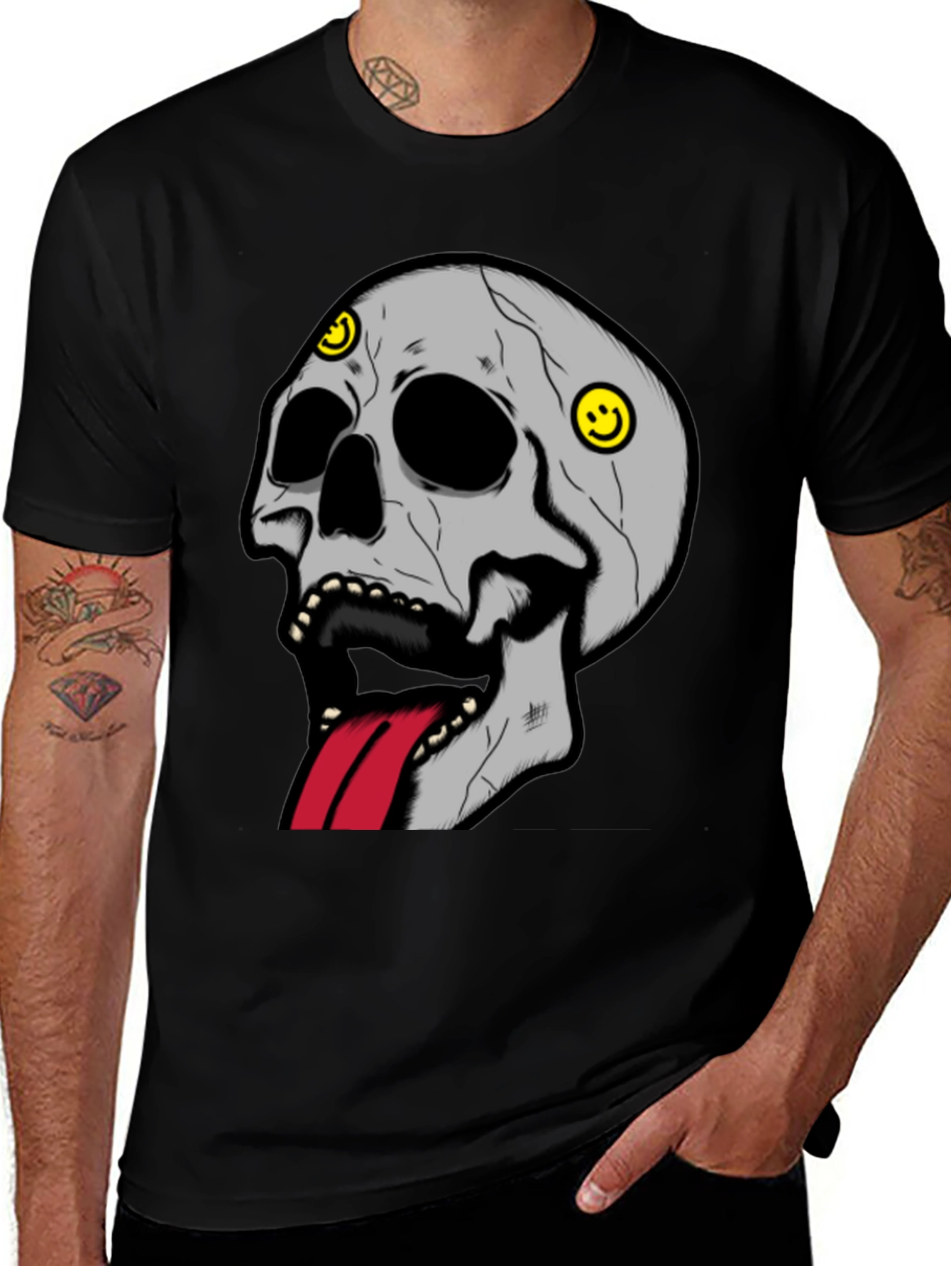 Skull Graphic Tee - Edgy Streetwear