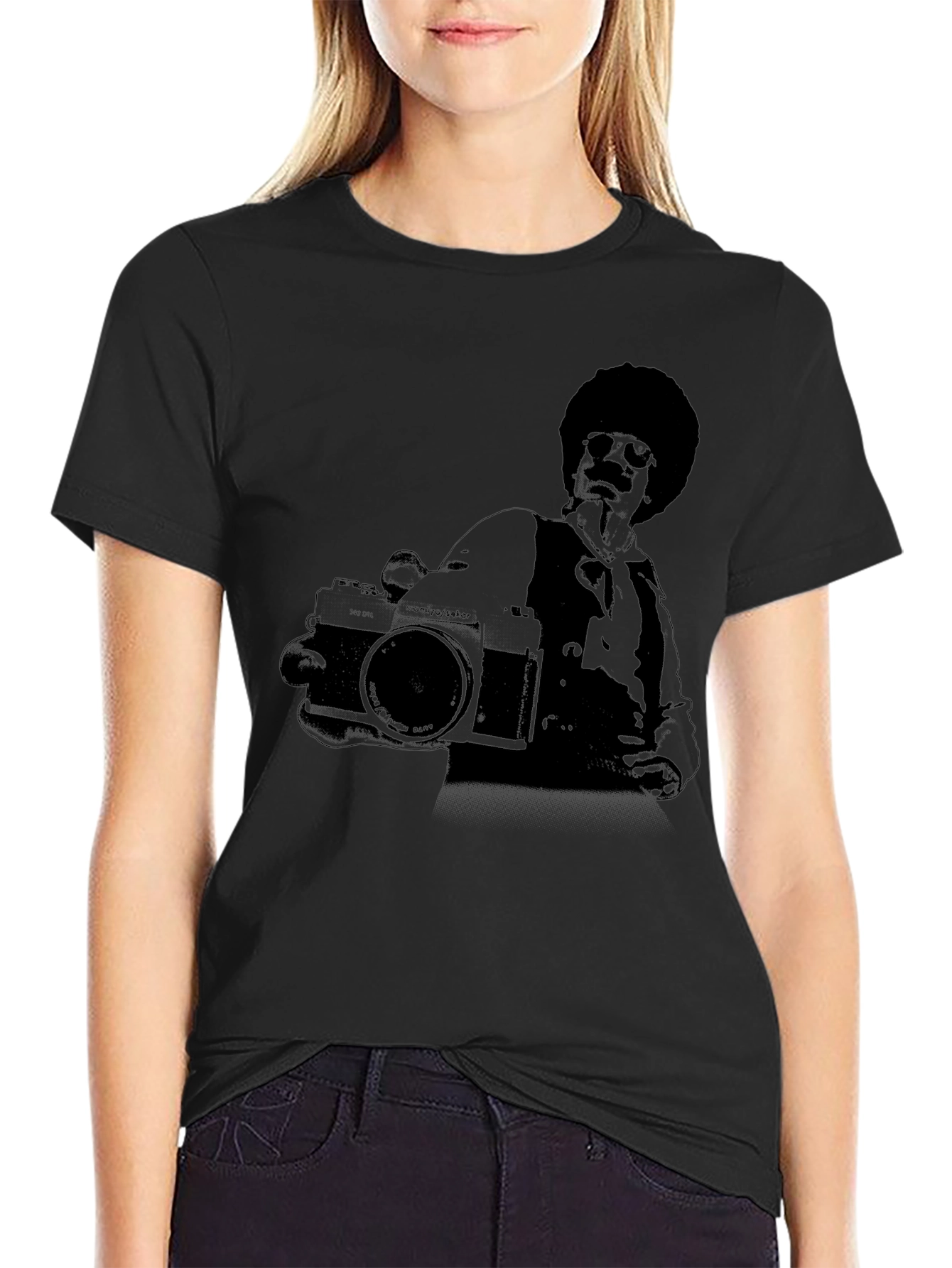 Retro Camera T-Shirt: Classic Cool