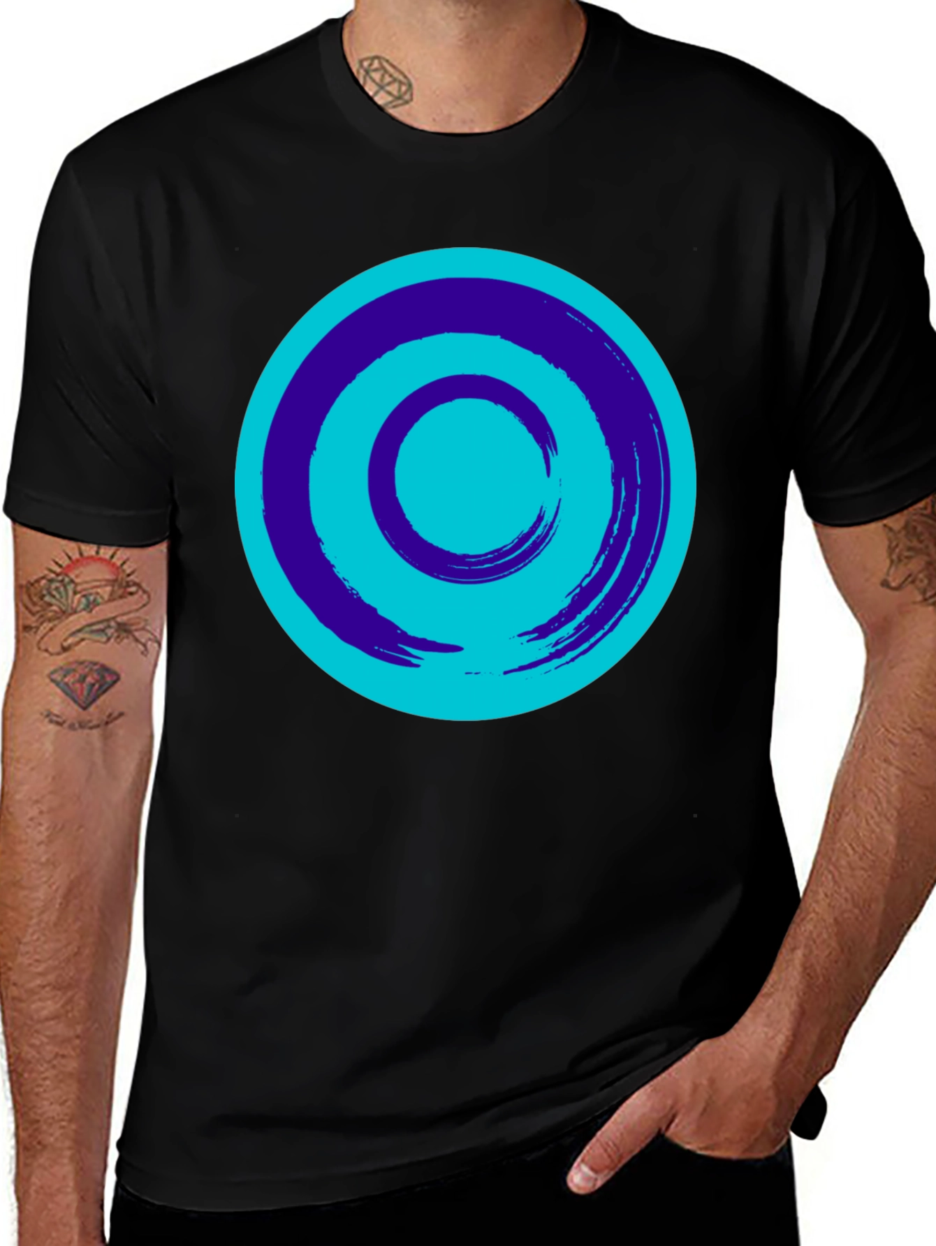 Abstract Circle Graphic Black T-Shirt