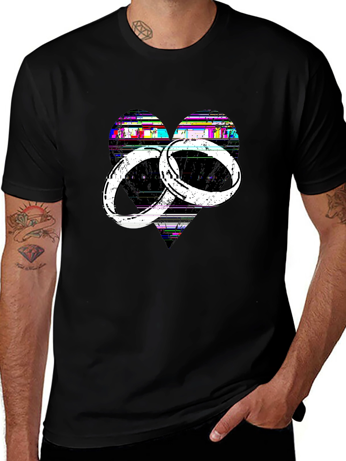 Family First Tee – Wedding rings heart