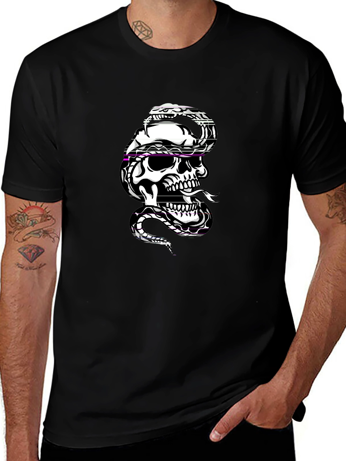 Dark Aesthetic Tee – Skull with snake