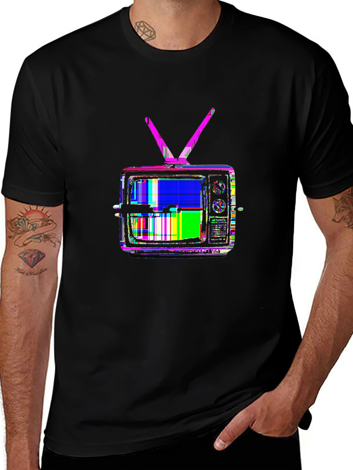 Retro Rewind Tee – Retro TV with